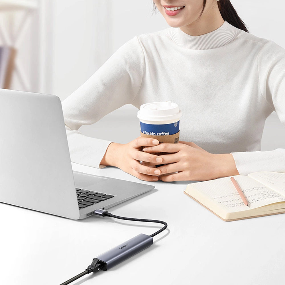 UGREEN CM475 USB Hub, 3 x USB-A 3.0 - 1 x USB-C - 1 x RJ45, Gray